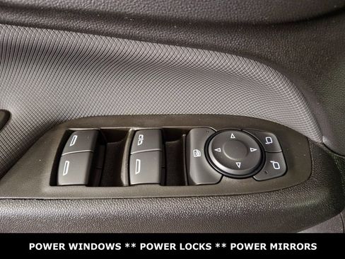 Used 2024 Chevrolet Equinox RS FWD image 25