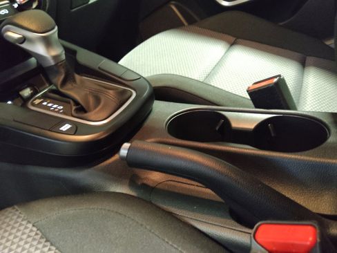 Used 2025 Kia Soul S FWD image 22