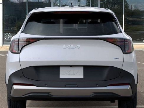 New 2026 Kia Sportage S image 13