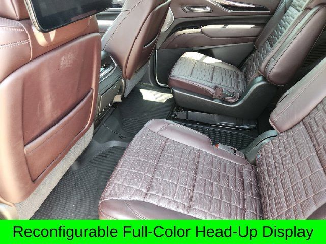 Used 2021 Cadillac Escalade Premium Luxury Platinum w/ Heavy-Duty Trailer Package AWD/4WD image 32