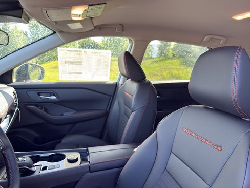New 2026 Nissan Rogue SV AWD/4WD image 26