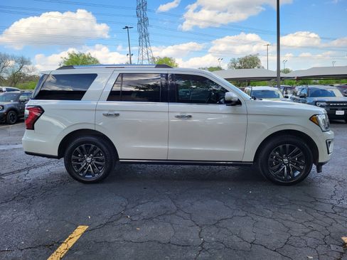 Used 2021 Ford Expedition Limited RWD image 2