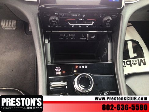 Used 2024 Jeep Grand Cherokee Limited 4xe AWD/4WD image 18