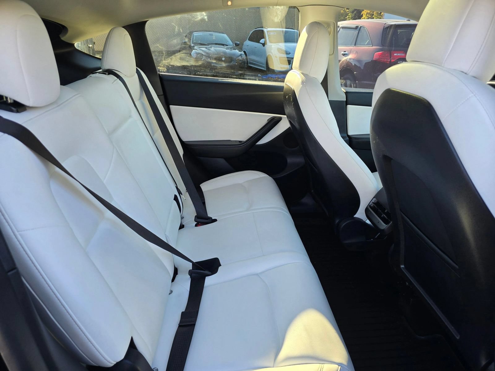 Used 2021 Tesla Model Y Long Range AWD/4WD image 13