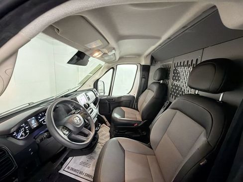 Used 2024 RAM ProMaster 2500 FWD image 19