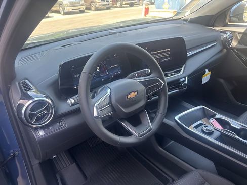 New 2026 Chevrolet Equinox LT w/ Safety and Technology Package FWD image 27