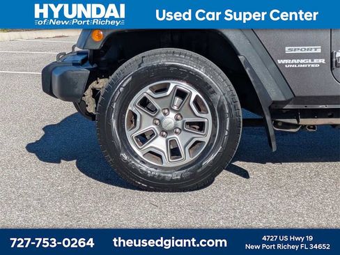 Used 2014 Jeep Wrangler Unlimited Sport w/ Quick Order Package 24S image 10