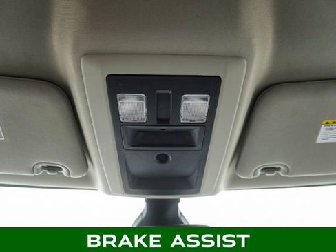 Used 2023 RAM 1500 Classic SLT image 22