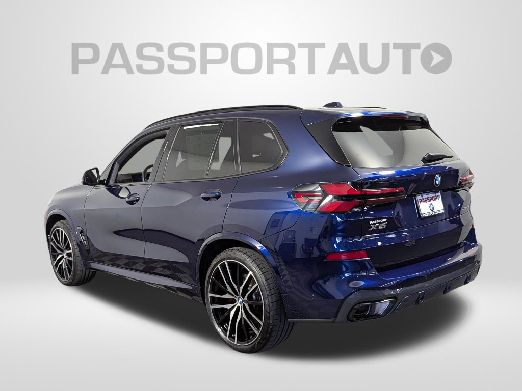 Used 2026 BMW X5 xDrive40i w/ M Sport Package AWD/4WD image 3