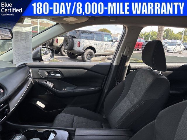 Used 2025 Nissan Rogue SV FWD image 14