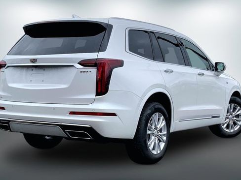 Used 2023 Cadillac XT6 Luxury image 13