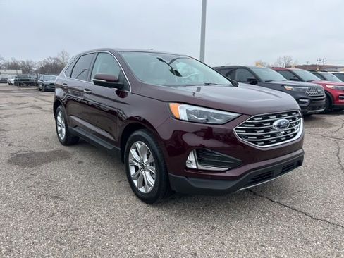 Certified 2024 Ford Edge Titanium w/ Equipment Group 301A AWD/4WD image 3