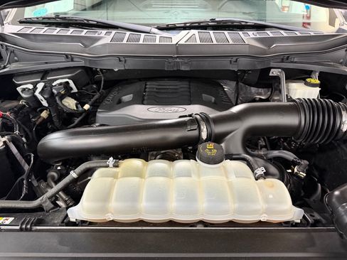 Used 2023 Ford F150 XLT RWD image 7
