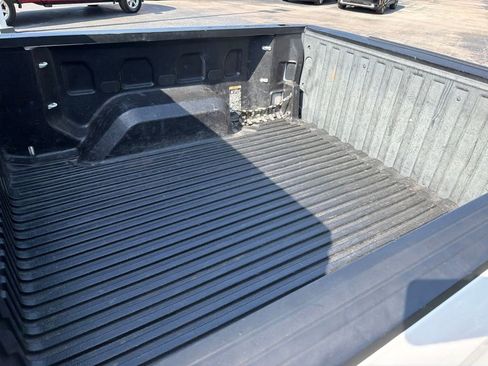 Used 2019 Chevrolet Silverado 1500 W/T w/ WT Convenience Package AWD/4WD image 11