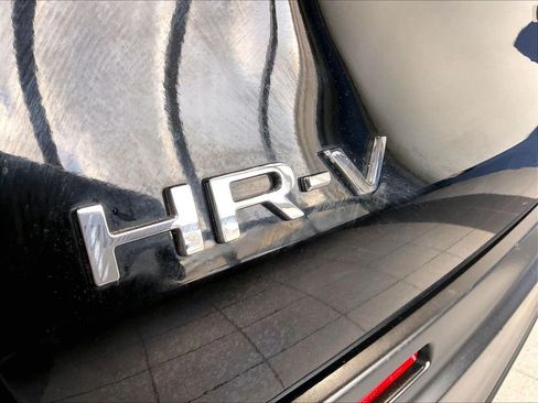 Used 2023 Honda HR-V LX image 29