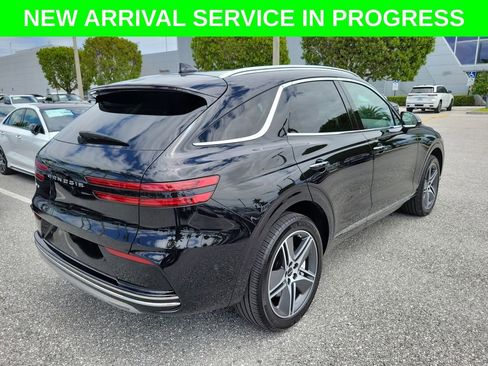 Used 2026 Genesis Electrified GV70 Advanced image 4
