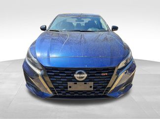 Used 2024 Nissan Altima 2.5 SR video 2