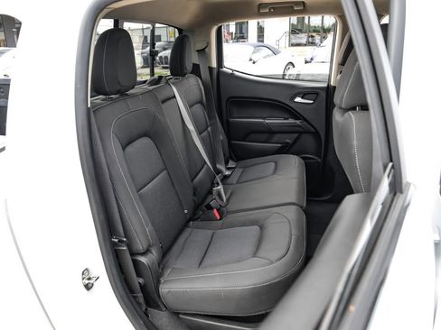 Used 2019 Chevrolet Colorado LT w/ LT Convenience Package RWD image 40