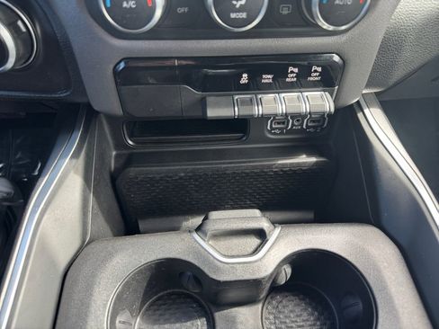 Used 2021 RAM 1500 Big Horn AWD/4WD image 23