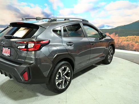 Certified 2024 Subaru Crosstrek 2.0i Premium w/ Crosstrek Mirror Package image 9