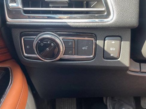 Used 2018 Lincoln Navigator Reserve w/ Technology Package AWD/4WD image 20