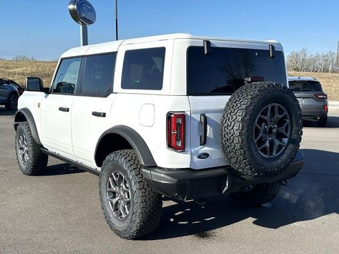 New 2025 Ford Bronco Badlands AWD/4WD image 6