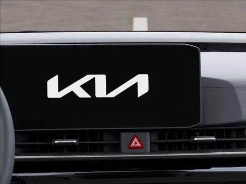 New 2025 Kia Carnival SX Prestige FWD image 20