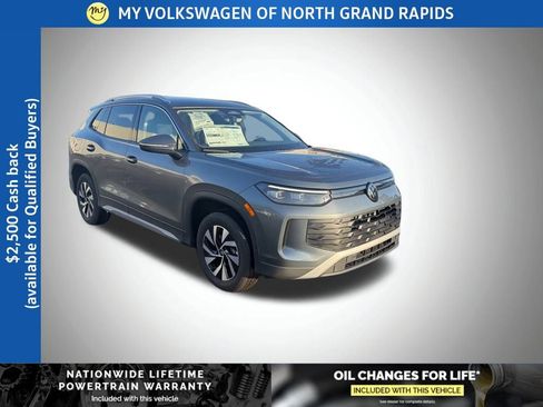 New 2026 Volkswagen Tiguan S AWD/4WD image 1