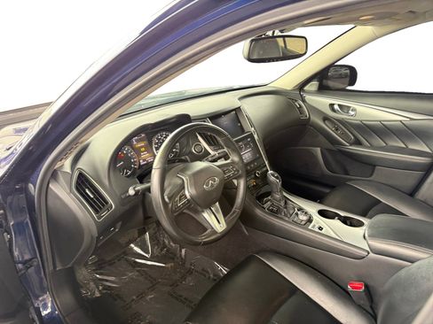 Used 2021 INFINITI Q50 Luxe w/ Cargo Package RWD image 9