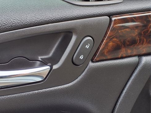 Used 2016 Chevrolet Impala Limited LS image 9