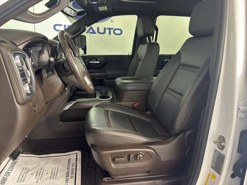 Used 2020 GMC Sierra 2500 Denali w/ Denali Ultimate Package AWD/4WD image 16