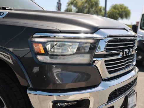 Used 2022 RAM 1500 Laramie AWD/4WD image 7