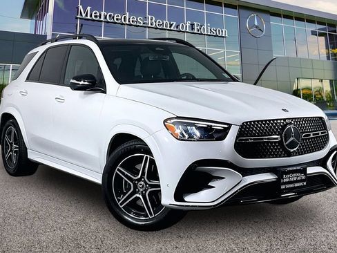 Used 2026 Mercedes-Benz GLE 450 4MATIC image 1