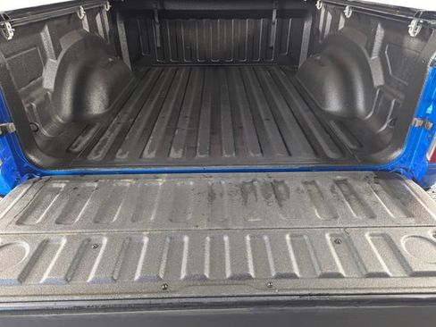Used 2025 RAM 1500 Laramie AWD/4WD image 37