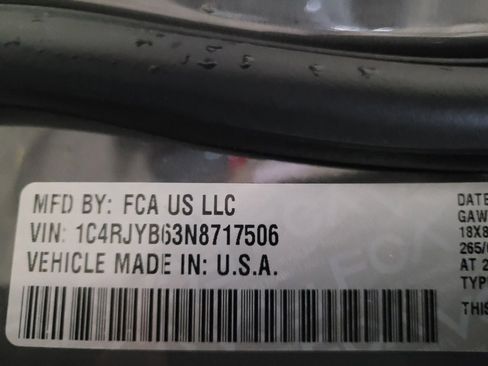 Used 2022 Jeep Grand Cherokee Limited 4xe image 33