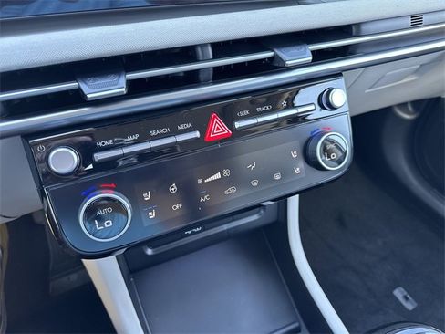 New 2026 Hyundai Tucson Limited image 29