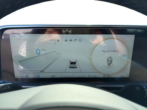 New 2025 Hyundai Ioniq 6 SE image 11