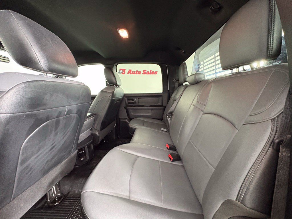 Used 2024 RAM 3500 Tradesman w/ Chrome Appearance Group AWD/4WD image 42