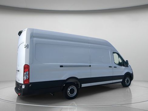 New 2026 Ford Transit 350 148 High Roof Extended RWD image 32