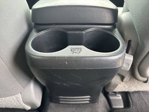 Used 2015 Toyota Tacoma 4x4 Double Cab w/ SR5 Package image 24
