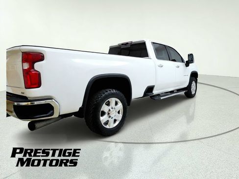 Used 2021 Chevrolet Silverado 2500 LTZ w/ LTZ Premium Package AWD/4WD image 6