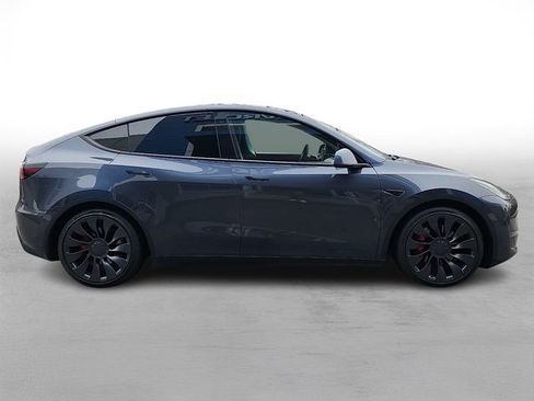 Used 2022 Tesla Model Y Performance image 7