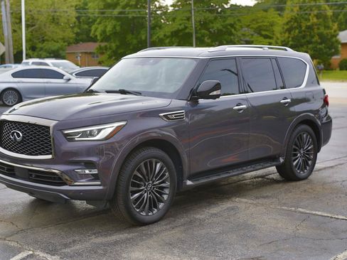 Used 2023 INFINITI QX80 Premium Select w/ Cargo Package AWD/4WD image 3