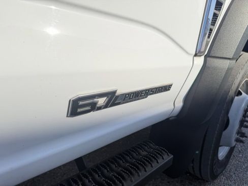 Used 2024 Ford F450 XL image 28