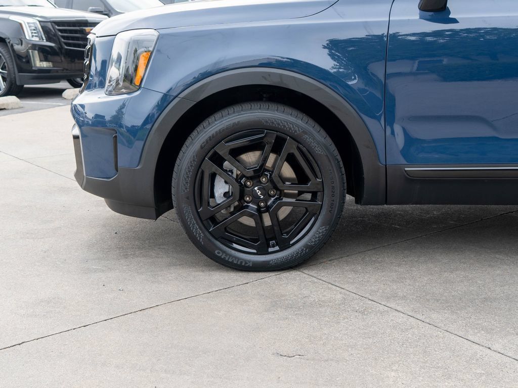 Certified 2024 Kia Telluride SX X-Line AWD/4WD image 31