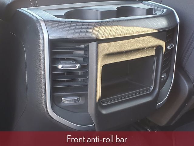 Used 2025 RAM 1500 Big Horn AWD/4WD image 32