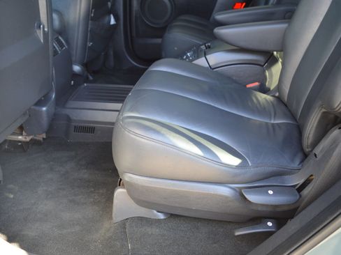 Used 2005 Chrysler Pacifica Touring w/ Comfort Convenience Group image 15