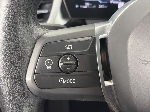Used 2023 BMW X1 xDrive28i AWD/4WD image 34