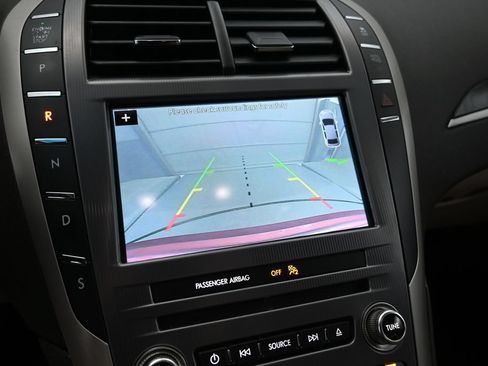 Used 2017 Lincoln MKZ Select AWD/4WD image 9