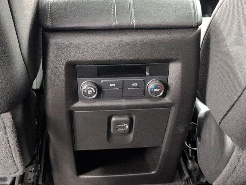 Certified 2023 Chevrolet Traverse LT AWD/4WD image 23